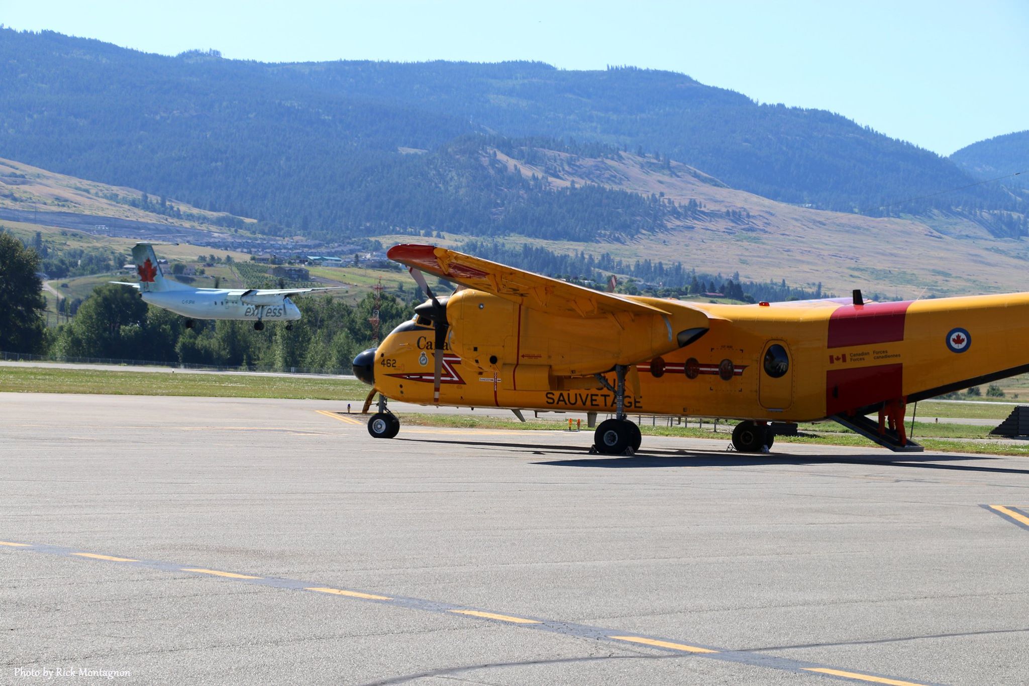 115462 at Kelowna, photo copyright Rick Montagnon